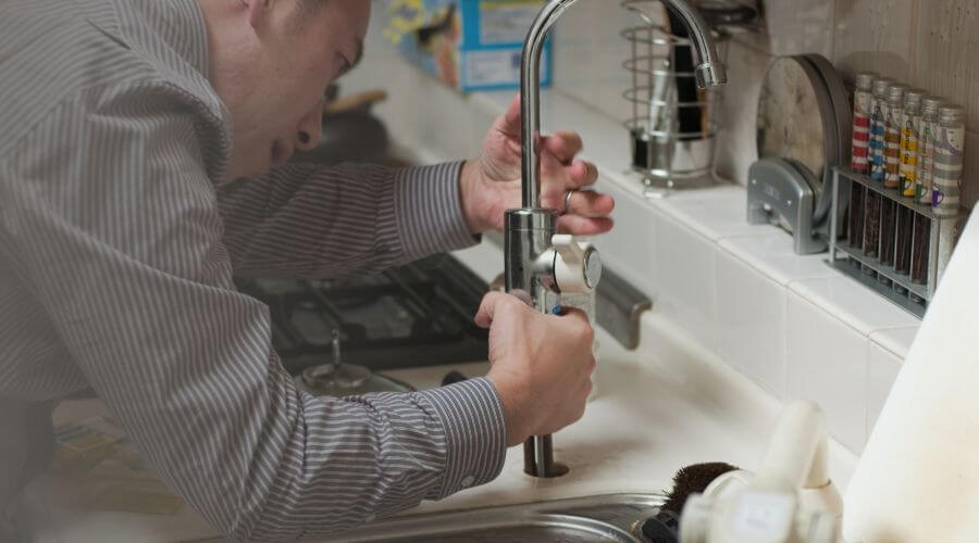 Local water heater installation in Pearland, TX