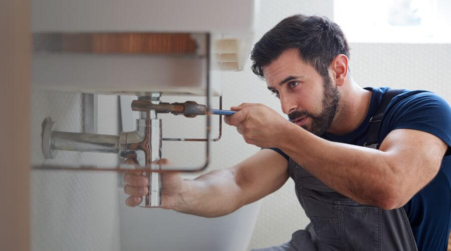 Professional water heater installation services in Pearland, TX